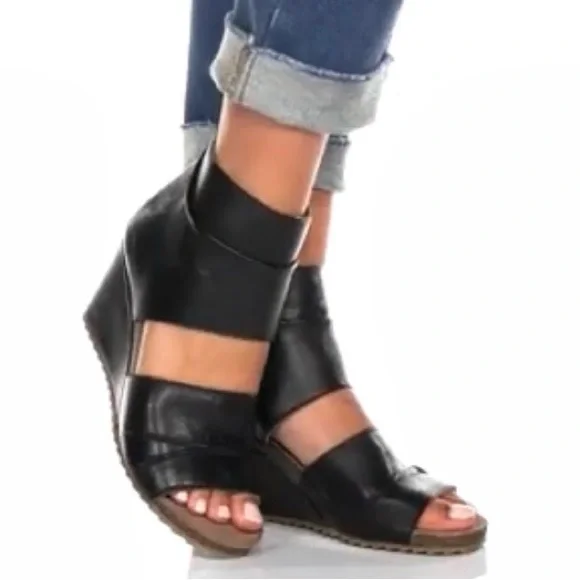 Diba True "Next N Line" Black Leather Wedge Sandals 10 NWOT - Picture 5 of 16